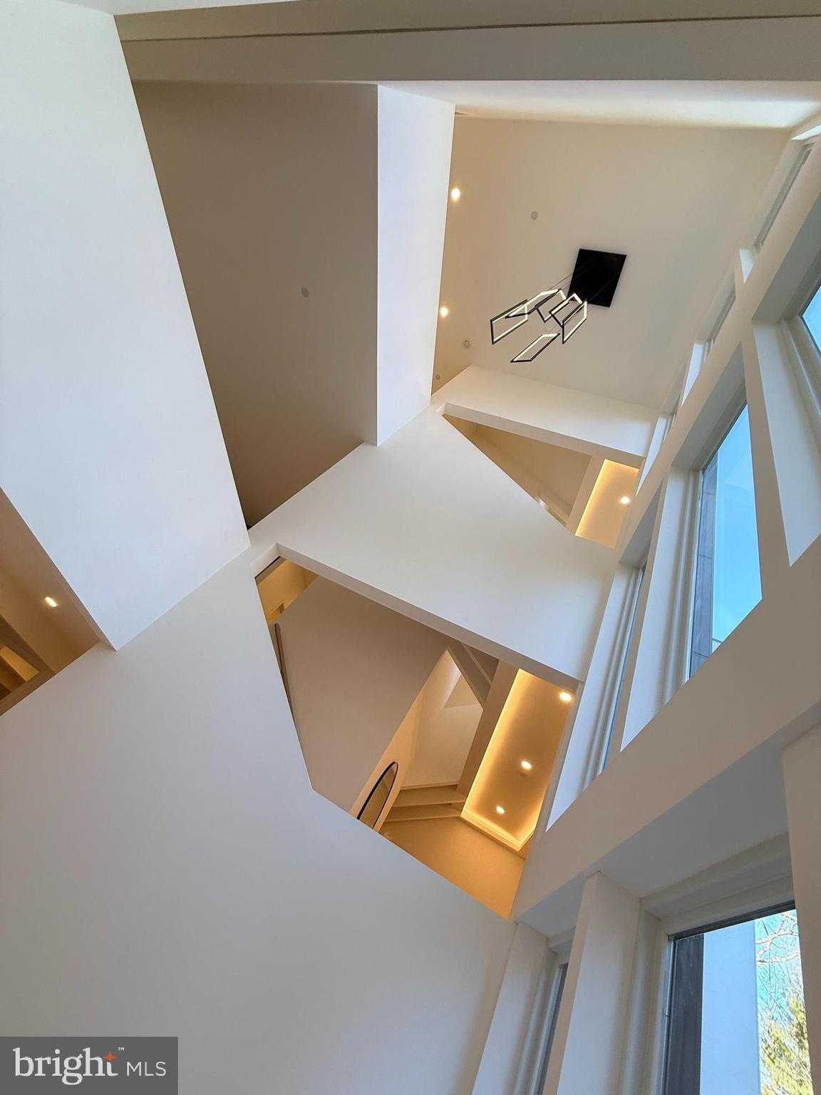 7502 Nevis Rd photo 8