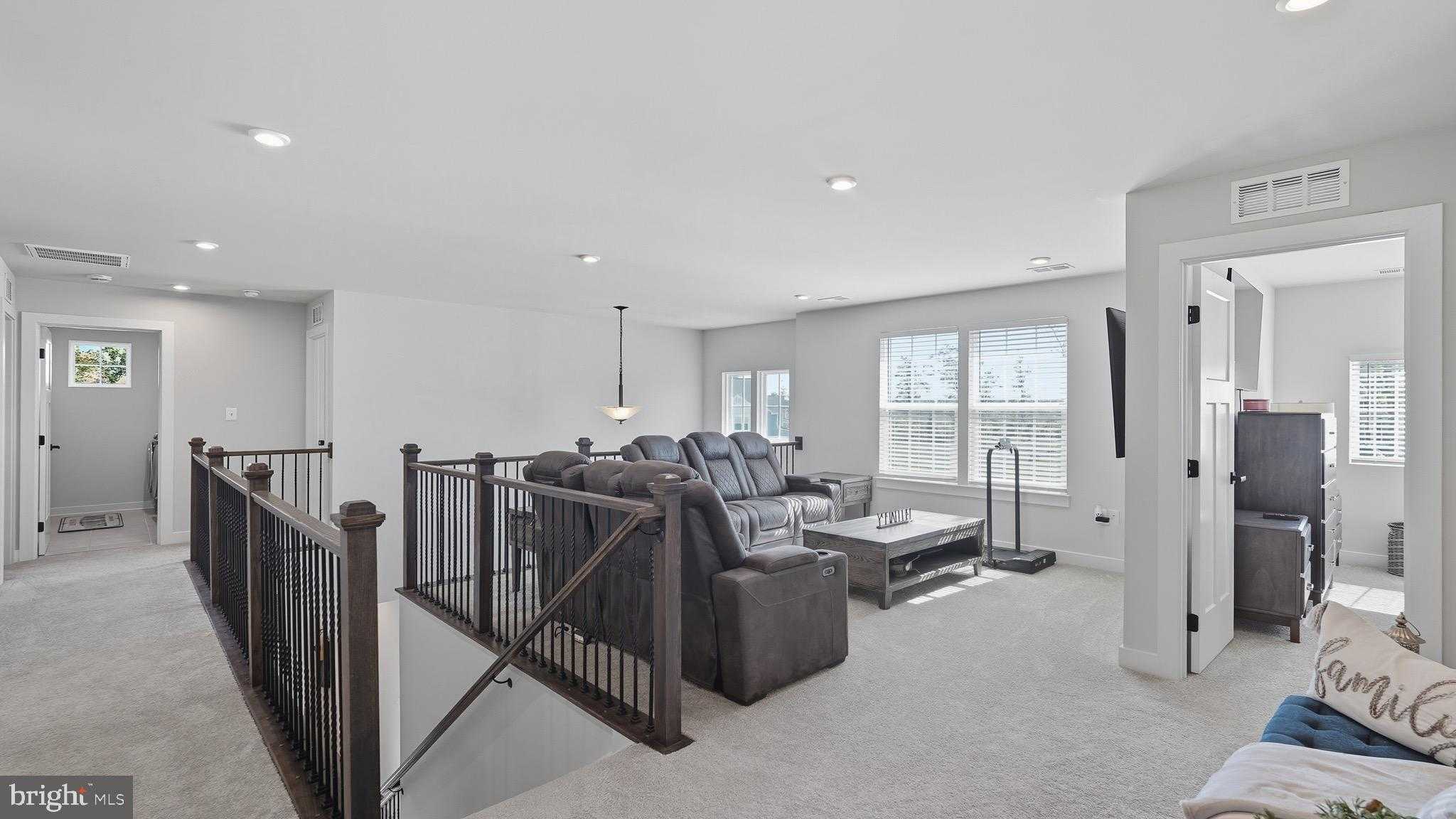 10706 Green Leaf Run photo 19