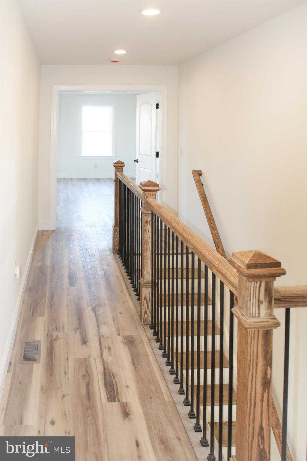 26 James Ct photo 40