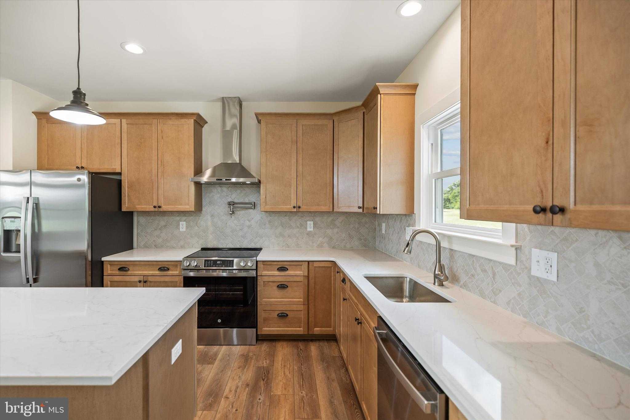 115 Stuart Dr photo 13