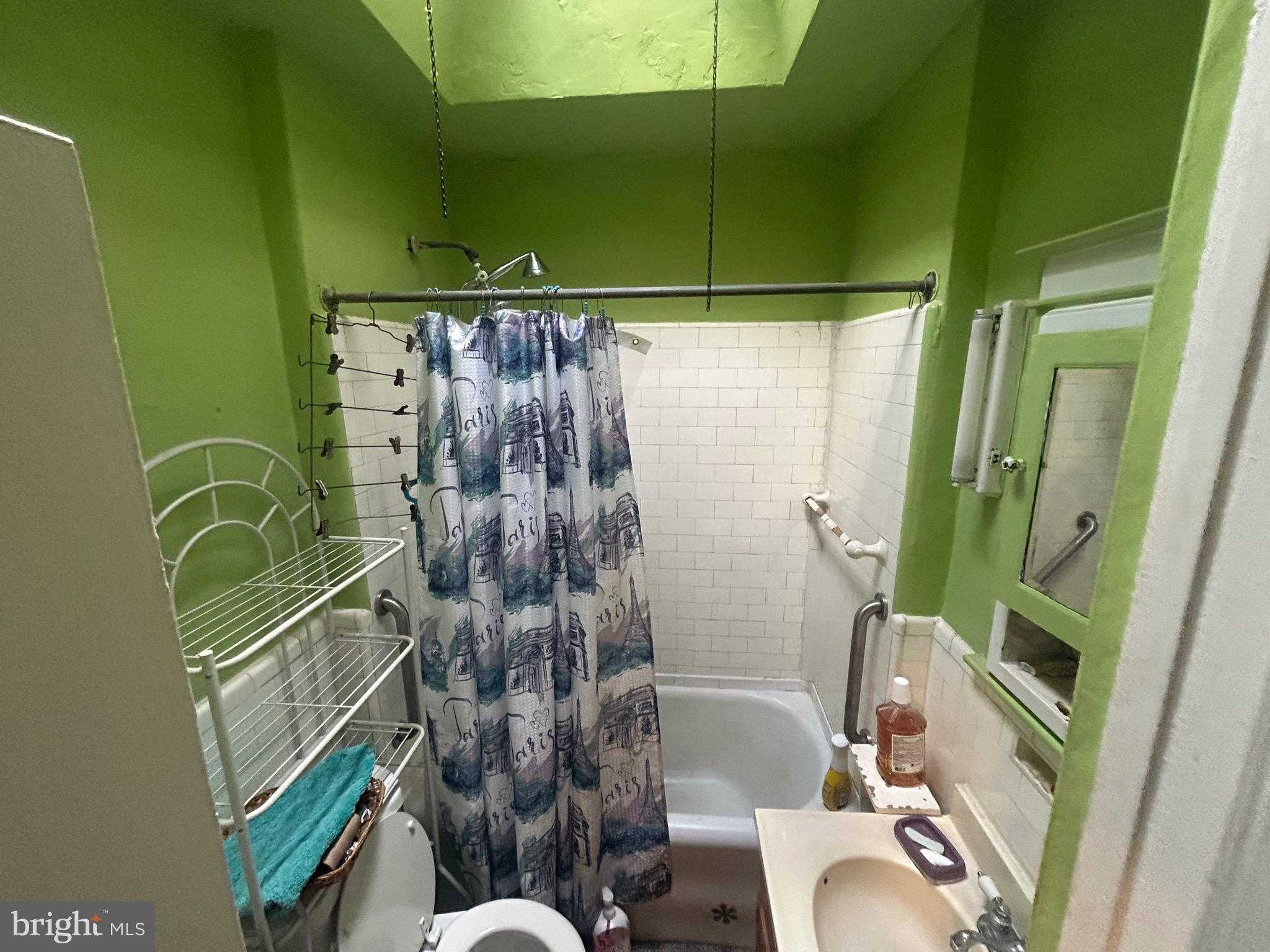 1045 S 52nd St photo 11