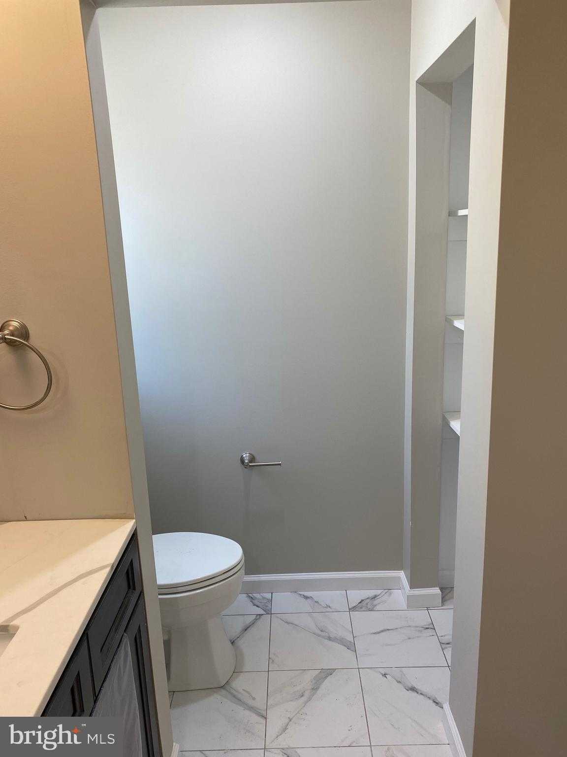 2233 Clearview Ave photo 19