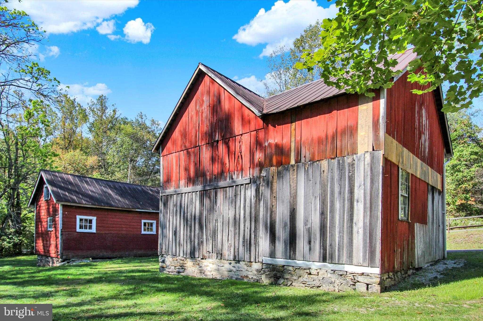 130 Spigot Valley Rd photo 40