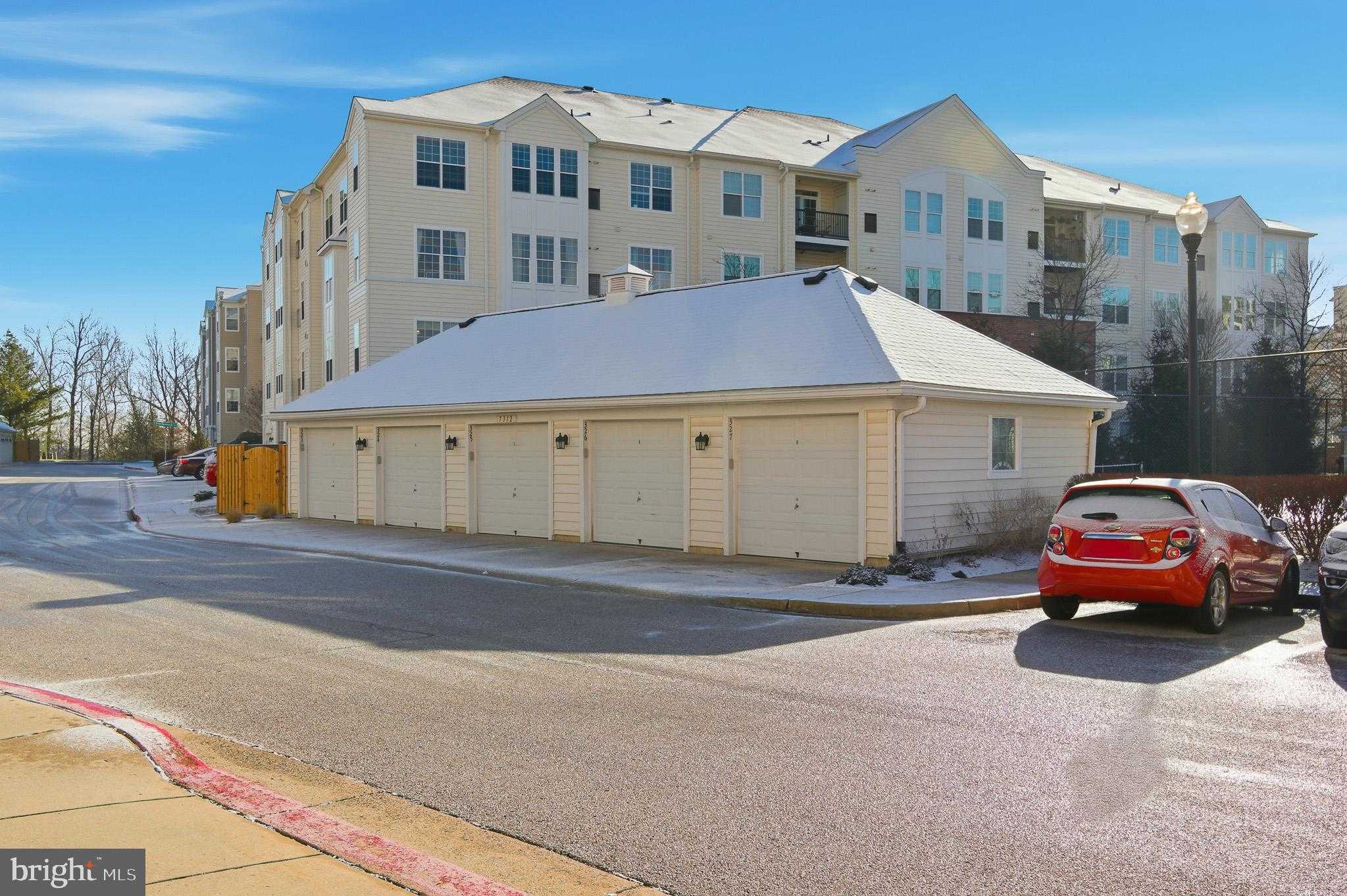 6150 Shadywood Rd Unit 401 photo 10