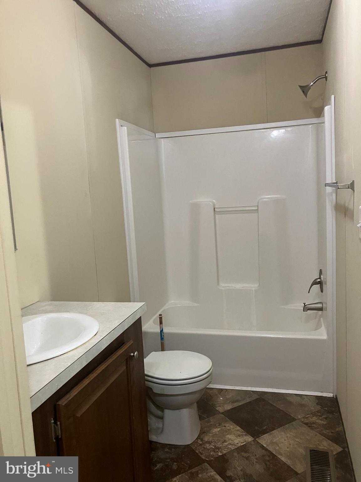 14201 Winchester Rd SW photo 10