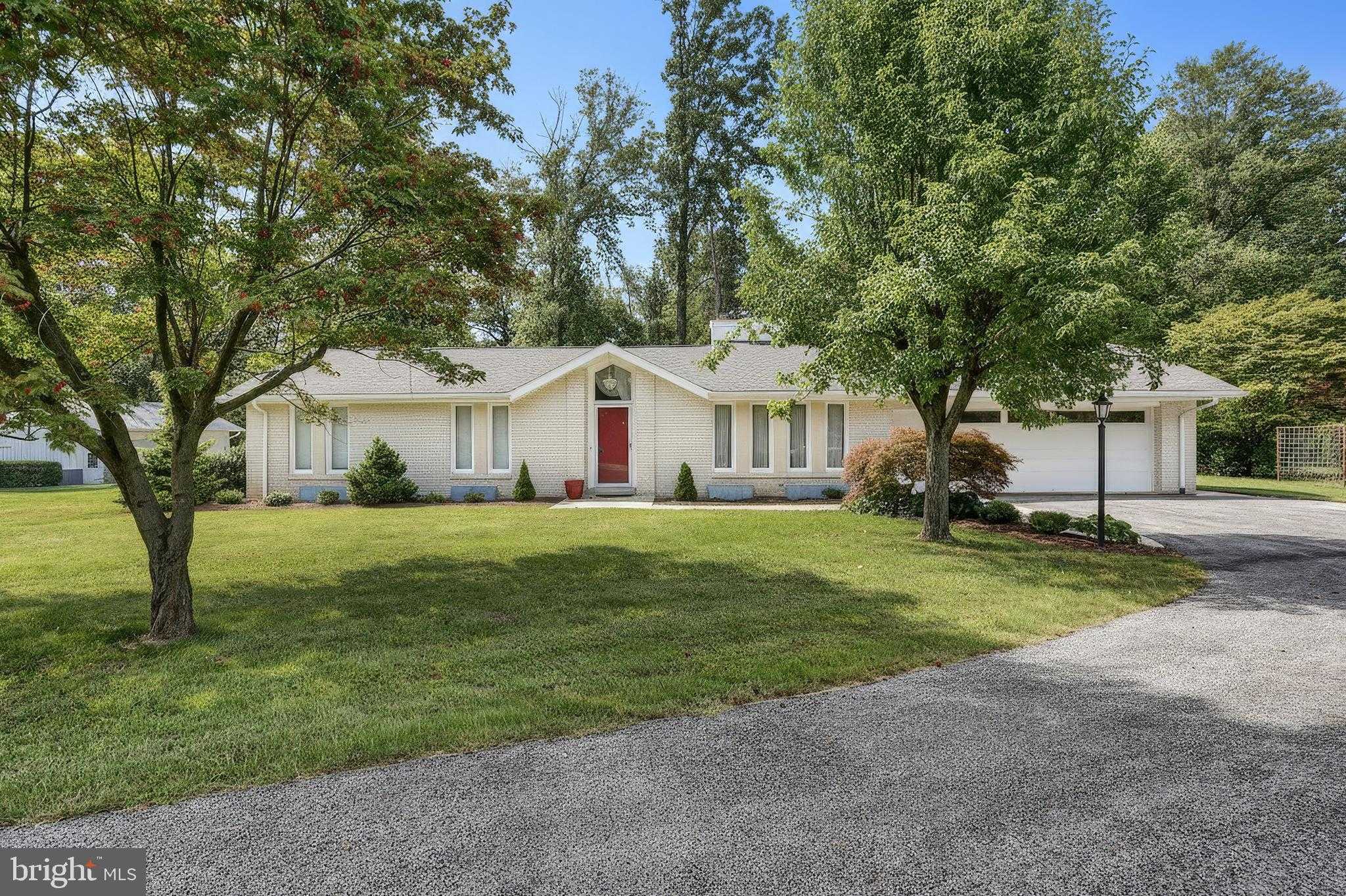 1063 Porters Rd photo 2