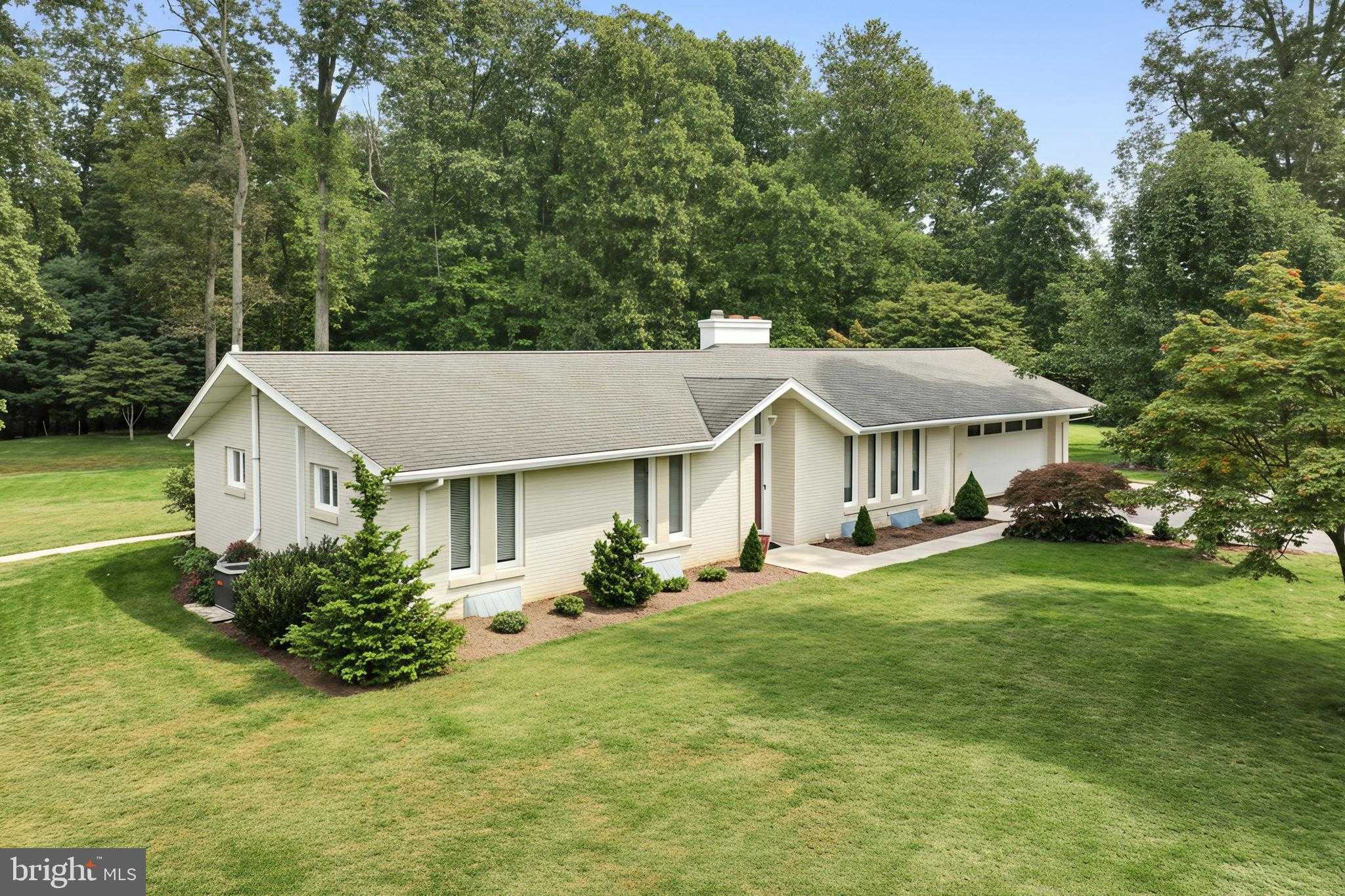 1063 Porters Rd photo 4