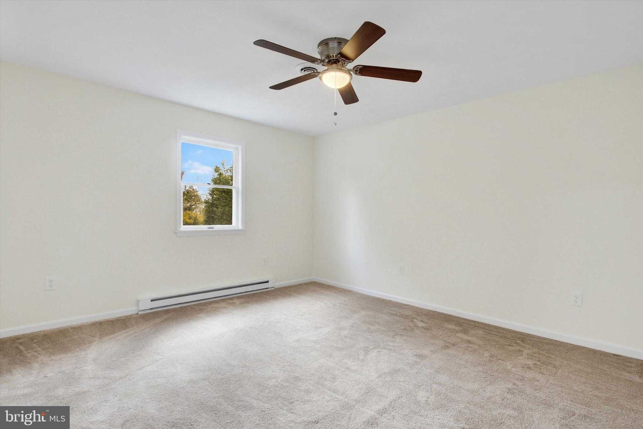 871 Sherman Dr photo 23