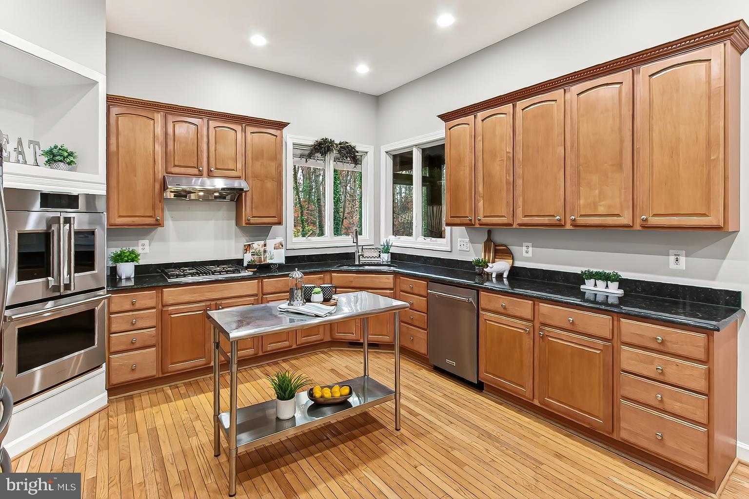 6209 Waterlily CT photo 26