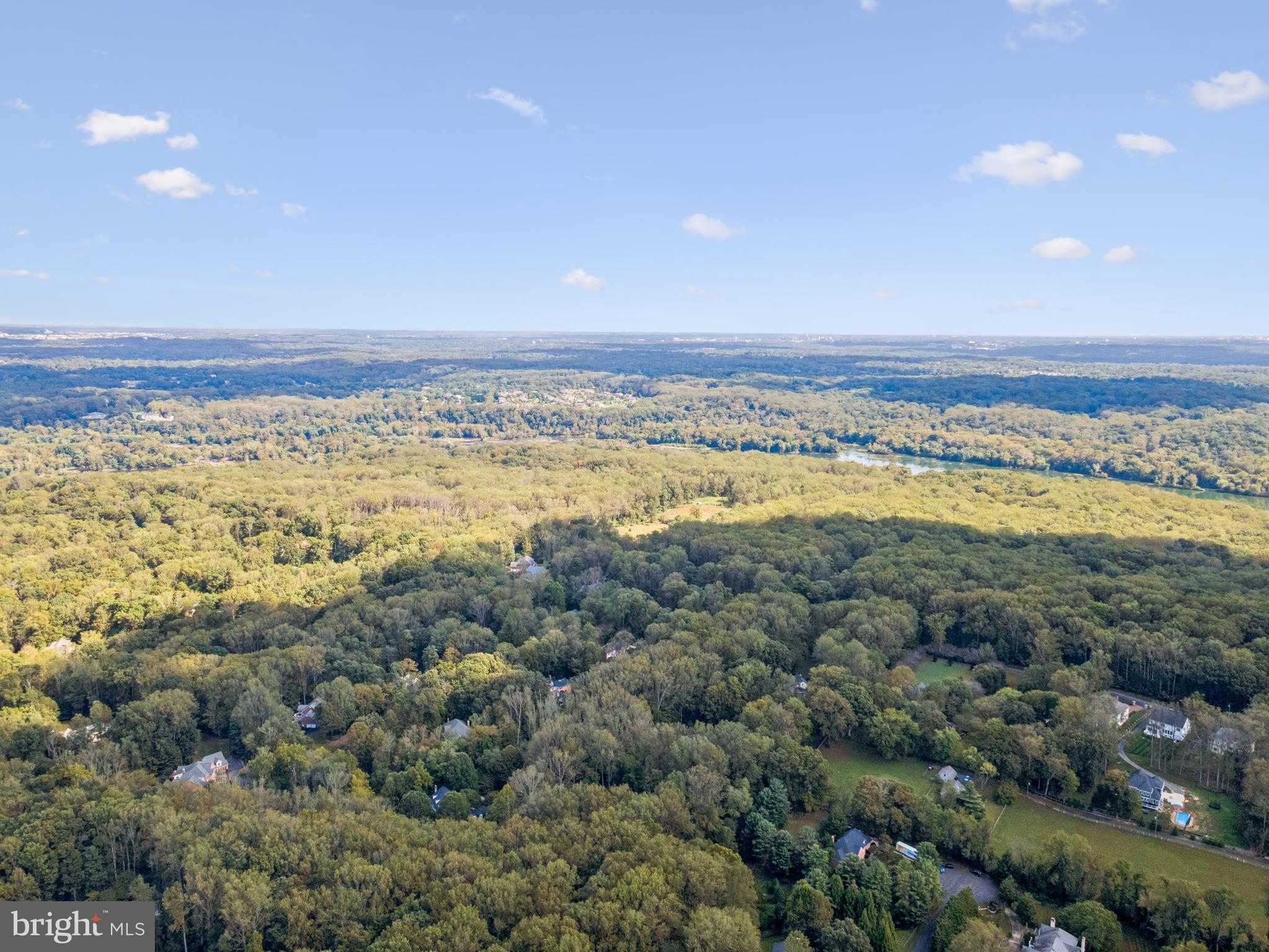 258 Jeffery Ln photo 10