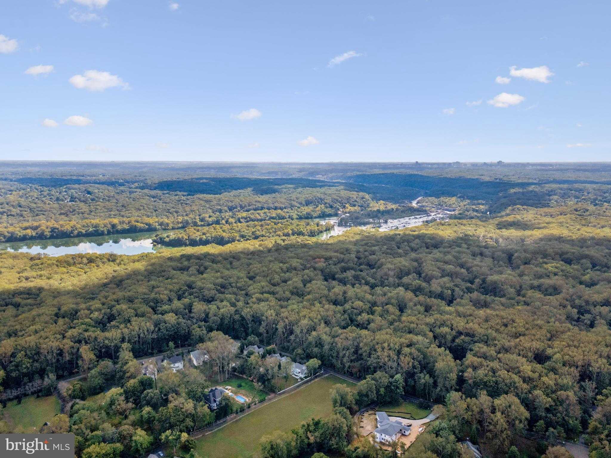 258 Jeffery Ln photo 8