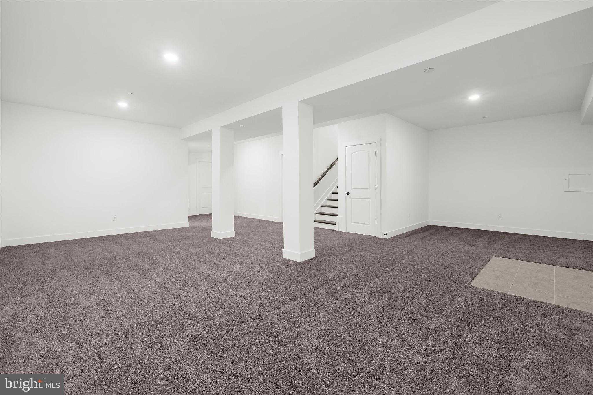 Mountain Rd photo 56