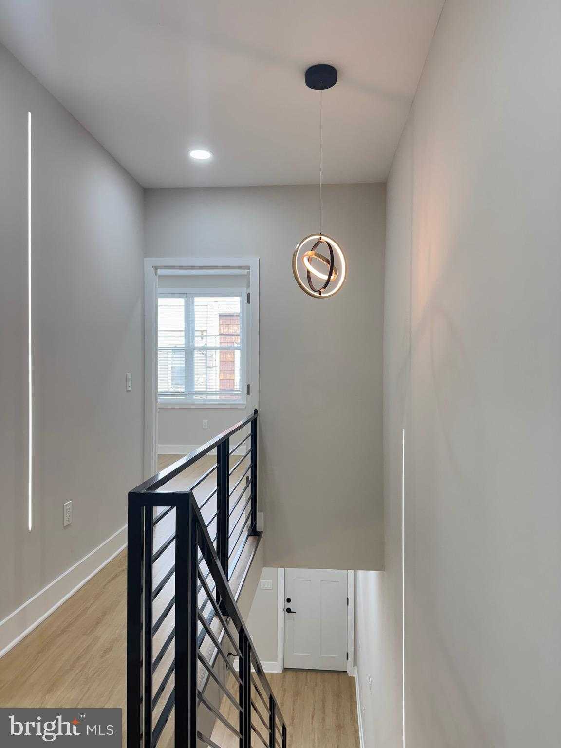 2426 S Juniper St photo 17