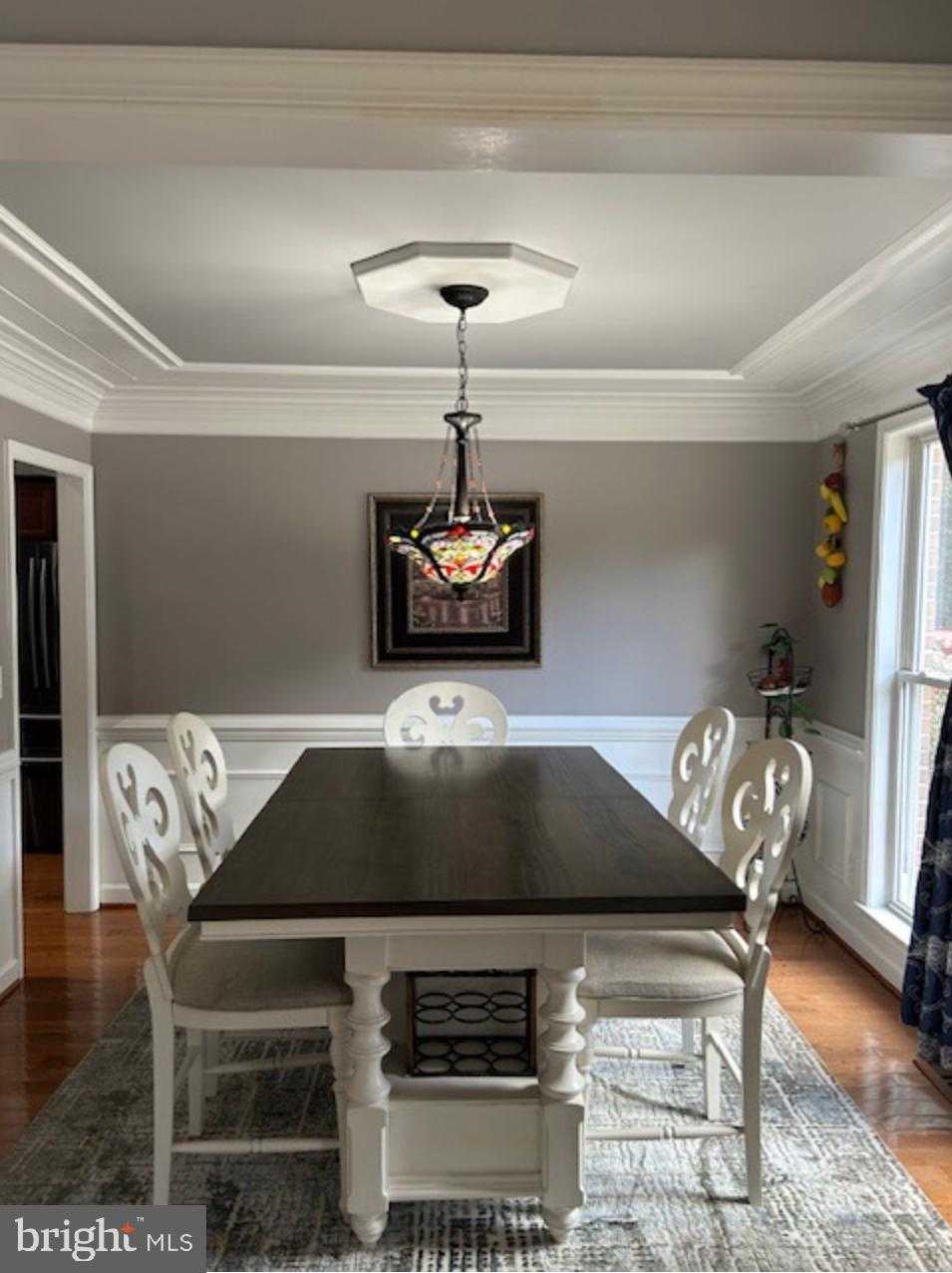 60 Longwood Dr photo 6