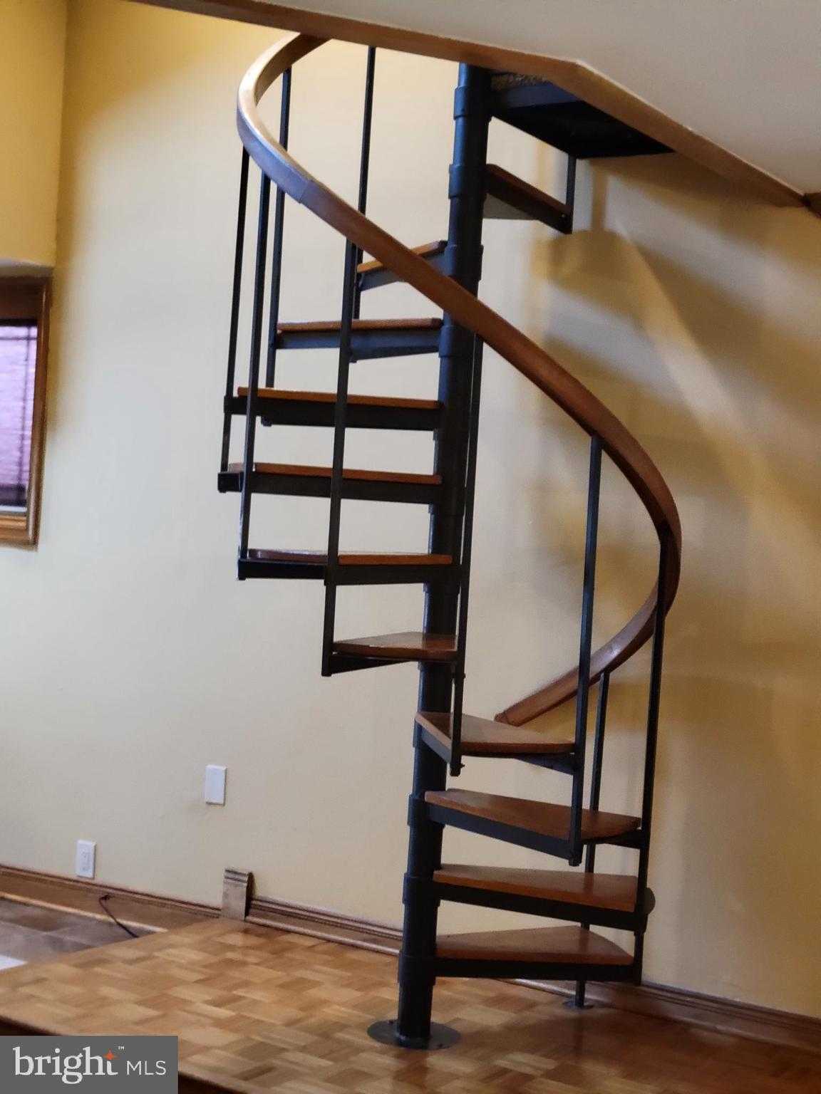 302 Crest Park Rd photo 6