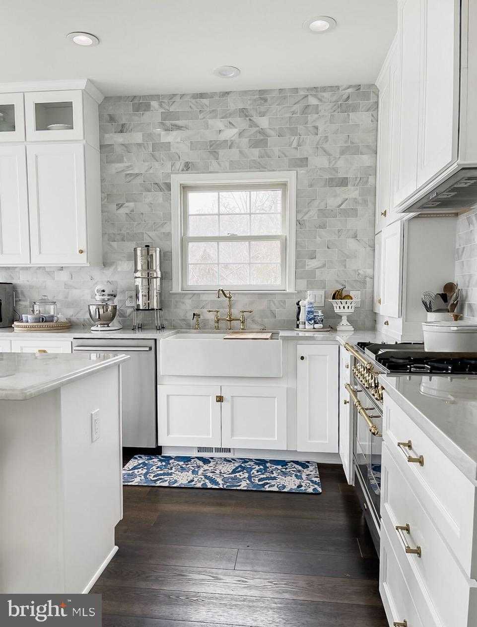 6576 Timothy Ln photo 4