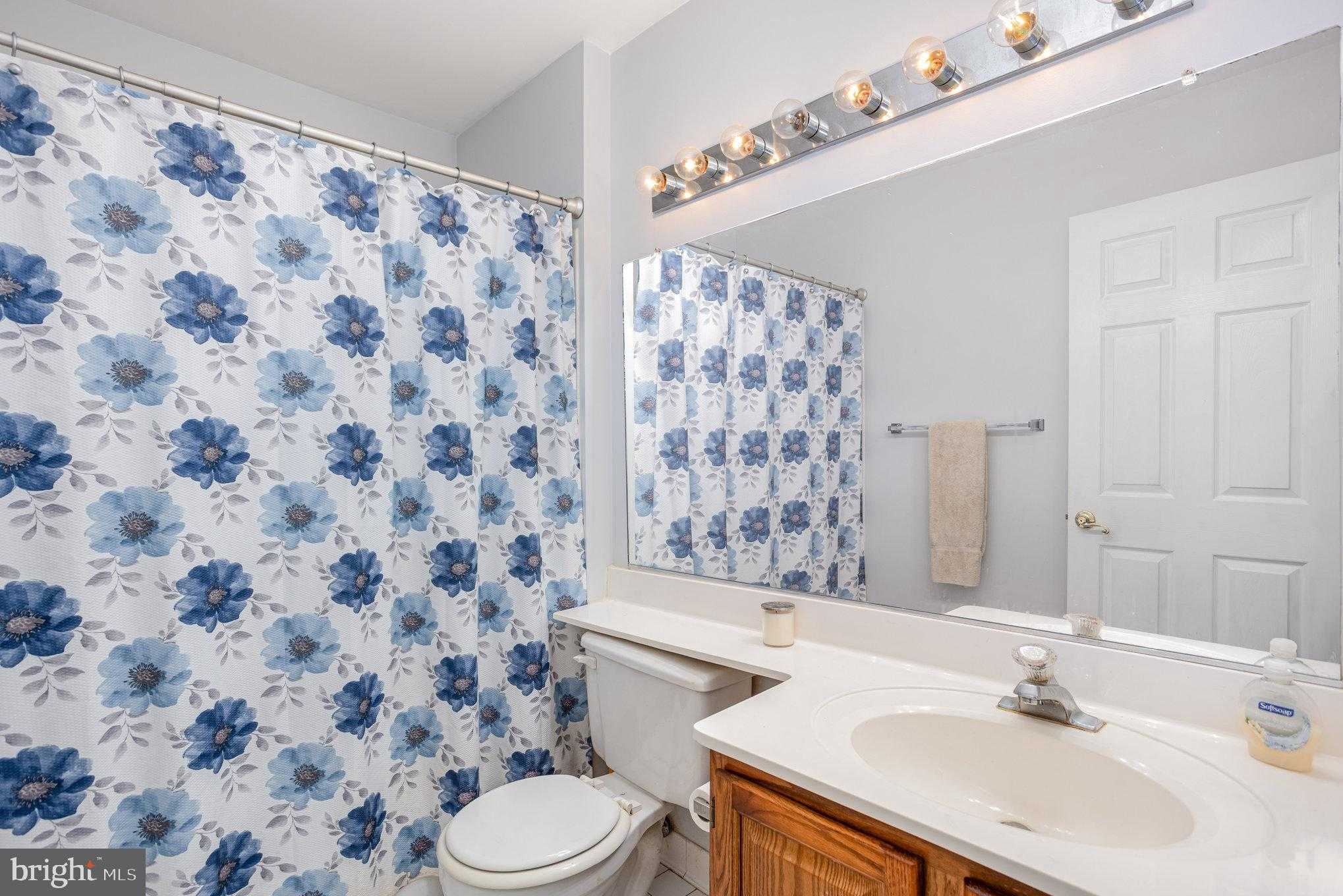 3905 Darleigh Rd Apt F photo 27