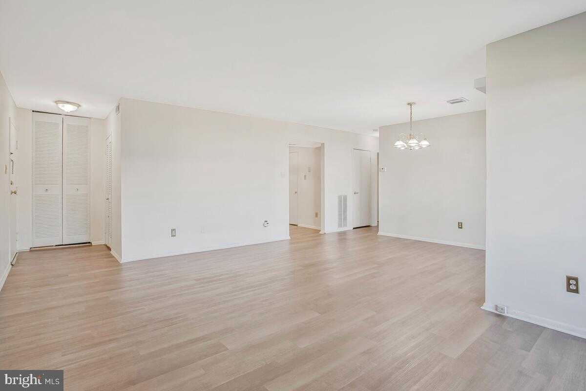 10216 Prince Pl # 9-204 photo 7