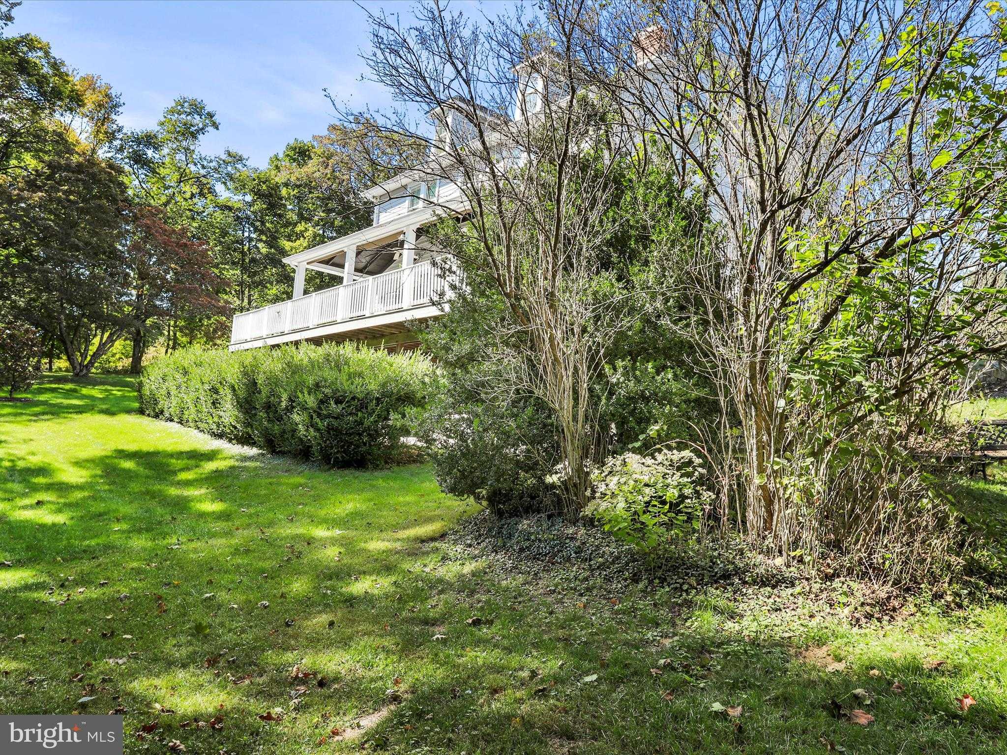 14946 Charmian Rd photo 56