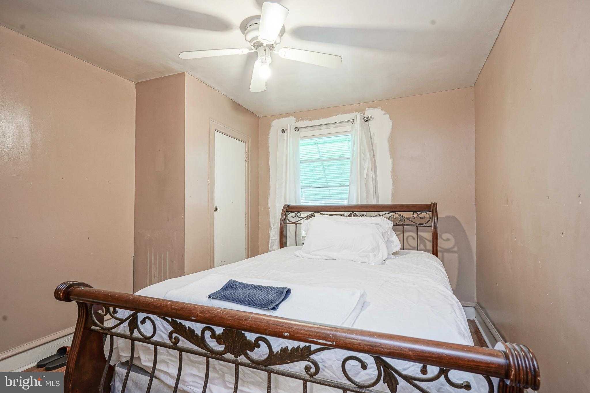 4150 Maywood St photo 20