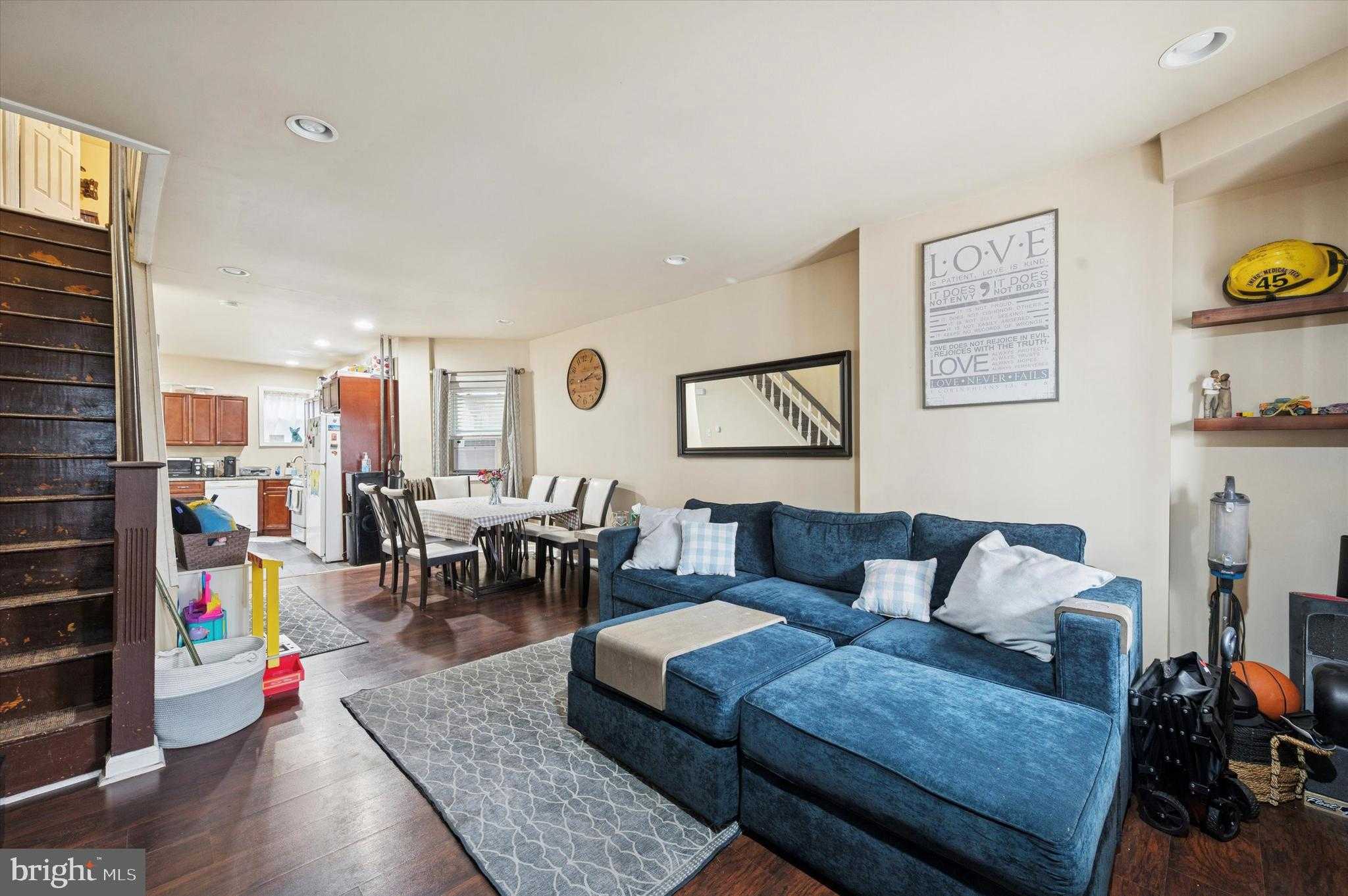 1404 N Felton St photo 2