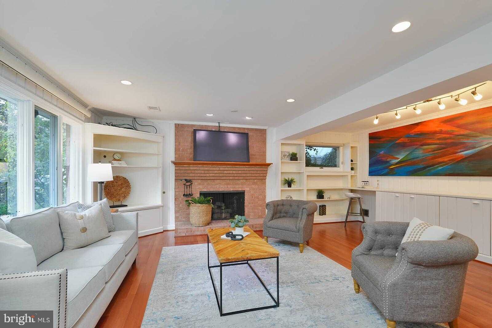 4105 27th St N photo 39