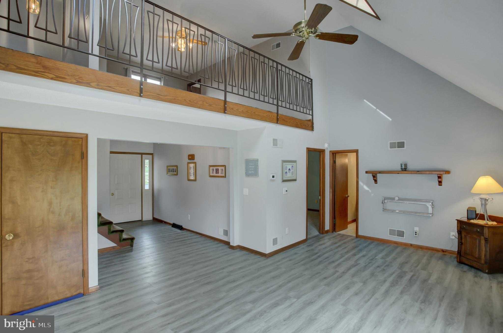 10050 Mccreary Rd photo 7