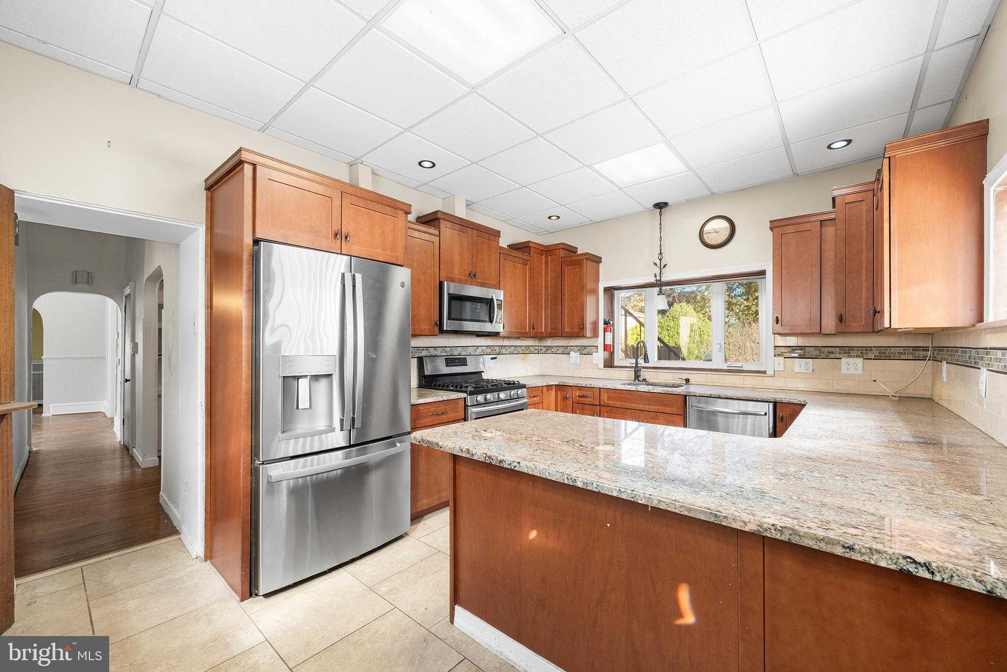 7301 Chestnut Ave photo 2