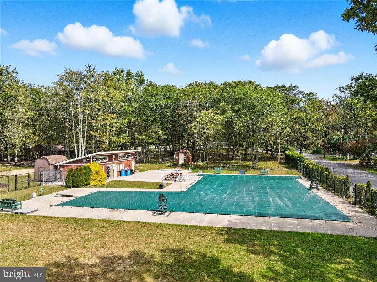 135 Dogwood Dr photo 110