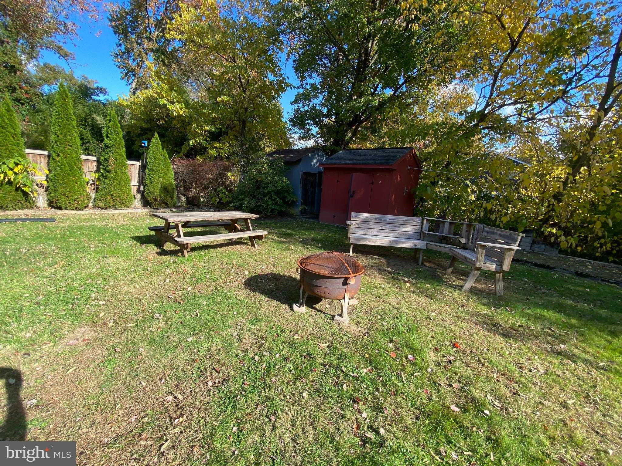 7839 Bagley Ave photo 36