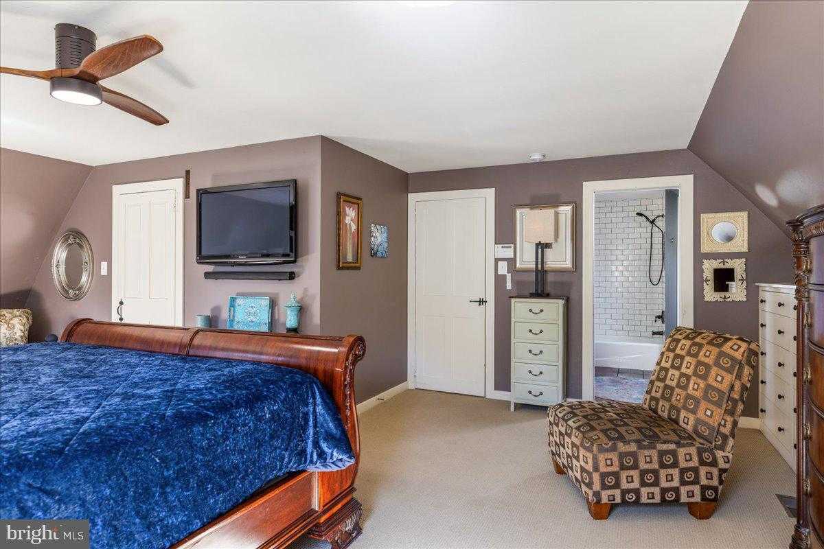 1249 Pebble Hill Rd photo 31