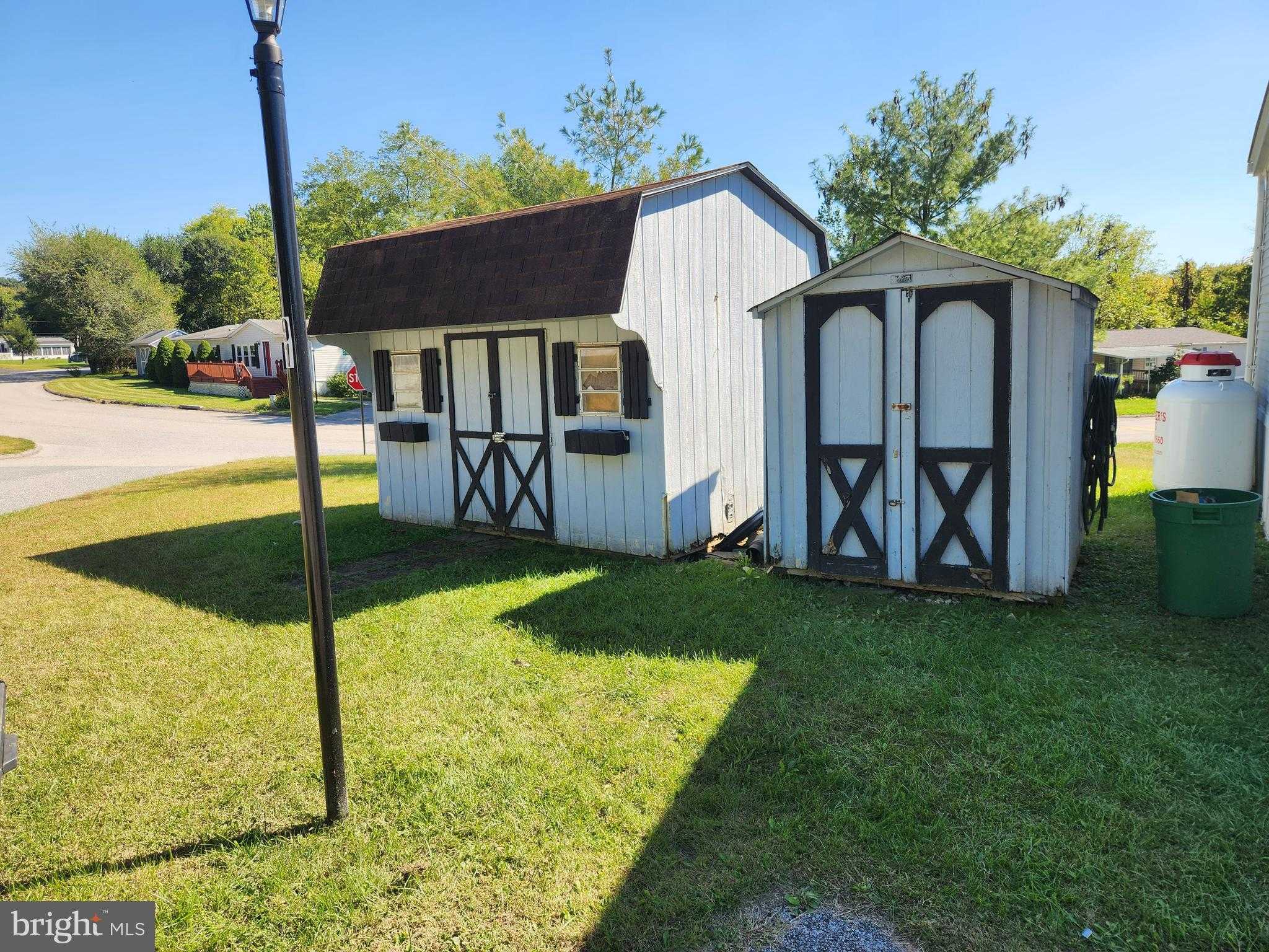 701 Cassel Rd photo 3