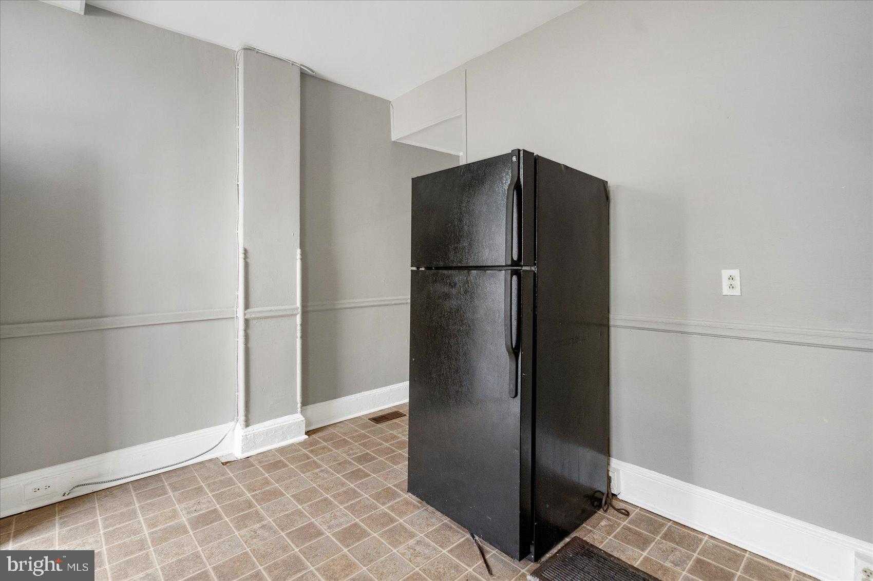 2946 Arunah Ave photo 14