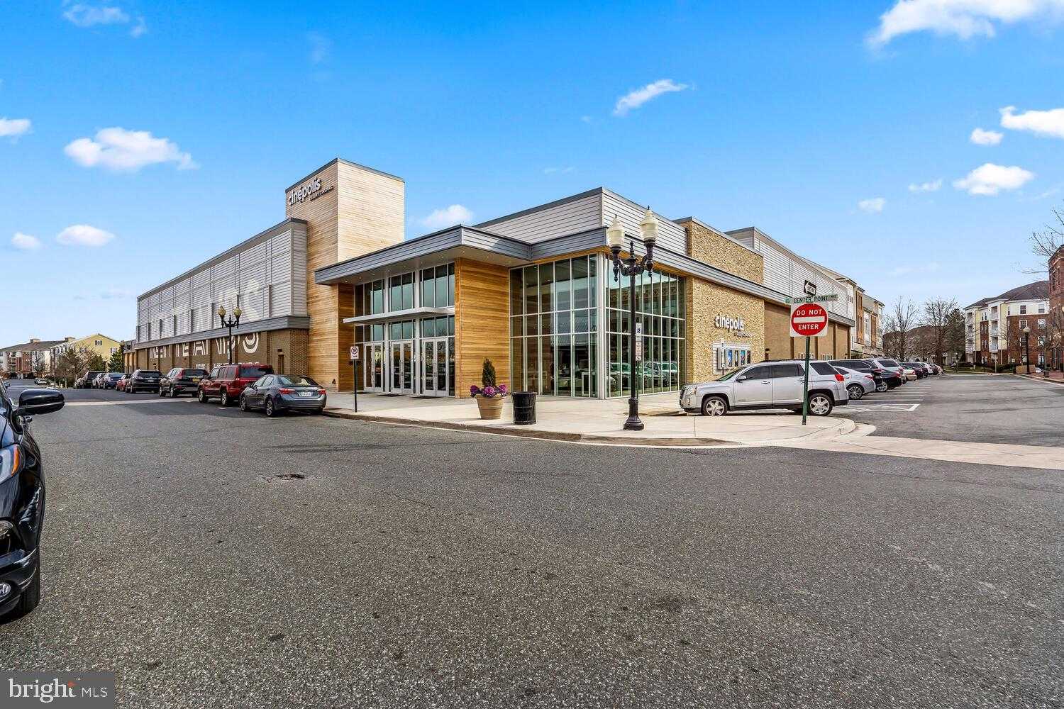 7 Cornerwood CT photo 40