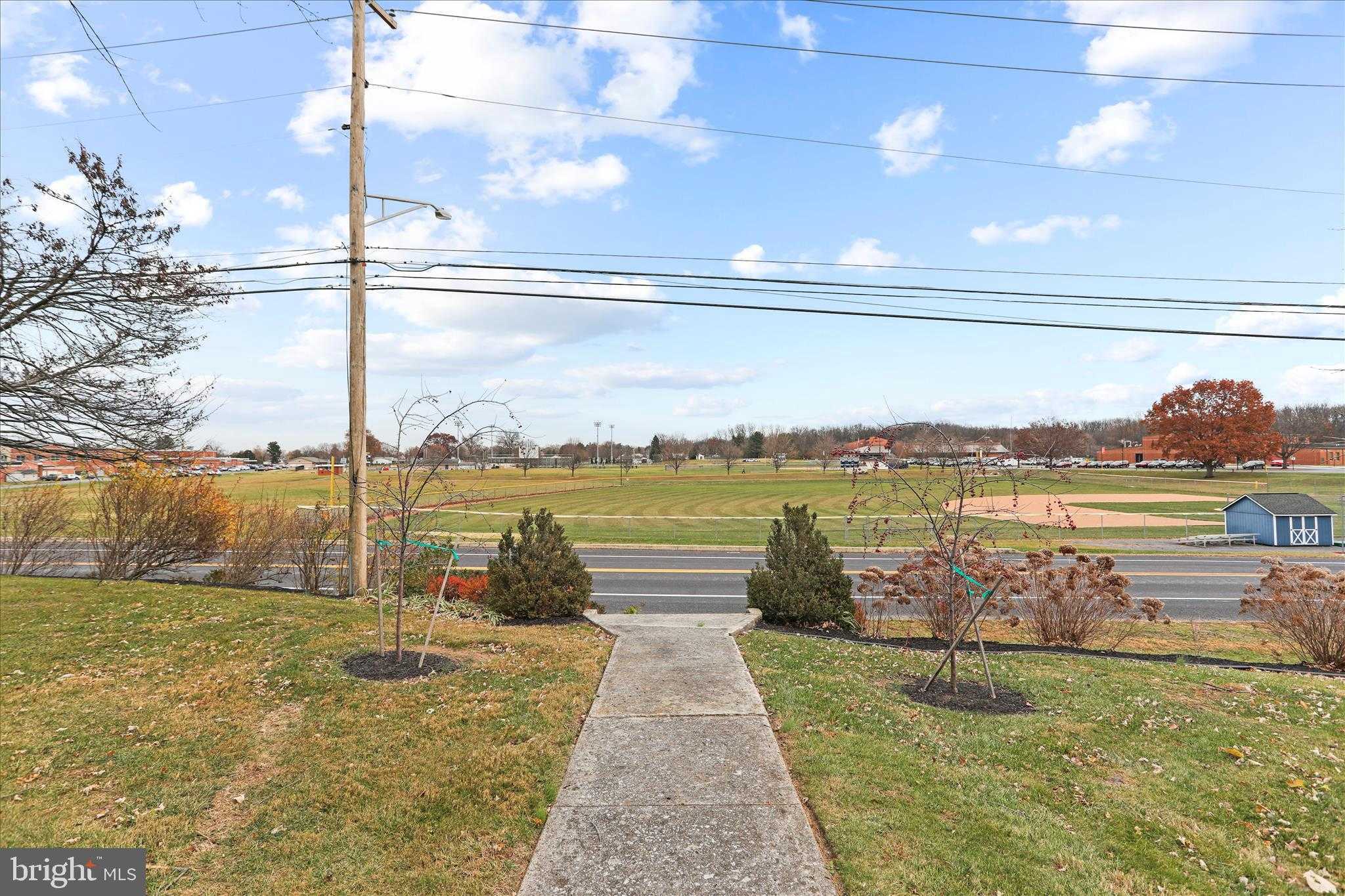 431 Leitersburg St photo 43