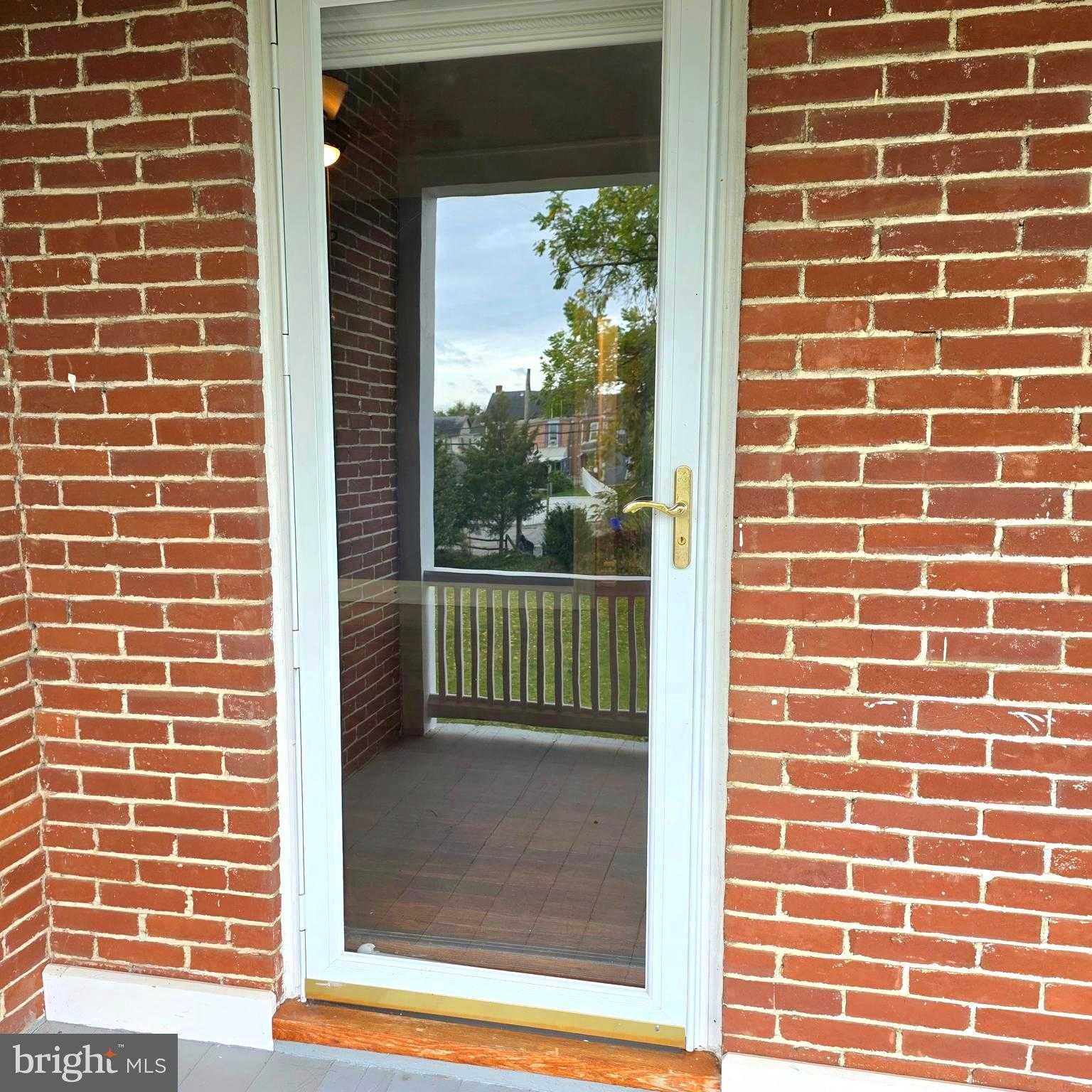 128 North St photo 25