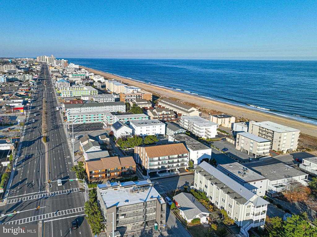 17 70th St Unit 25 photo 35