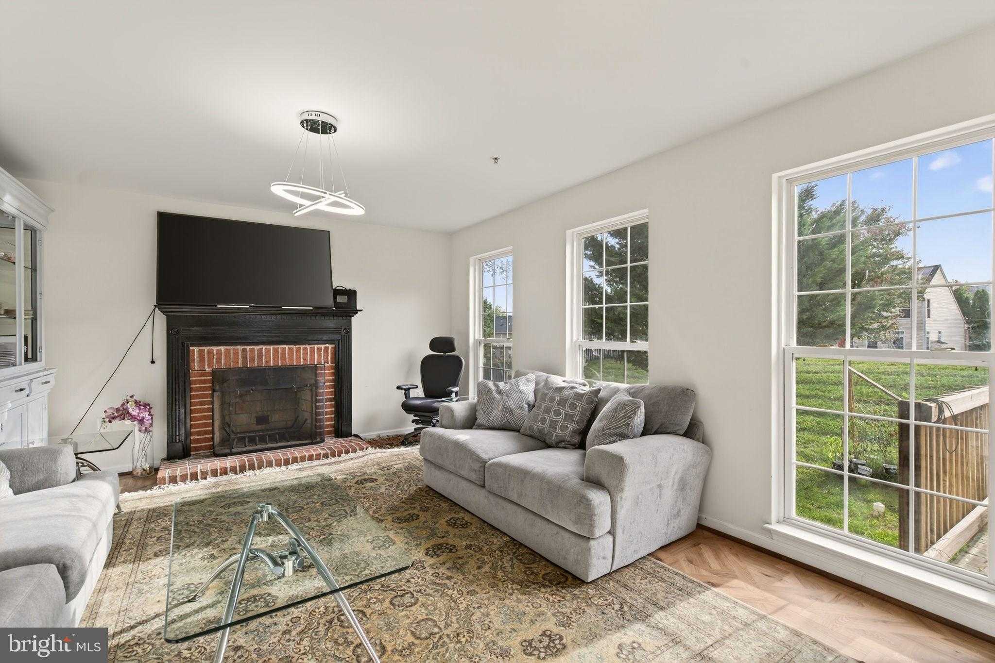 6903 Bock Rd photo 45