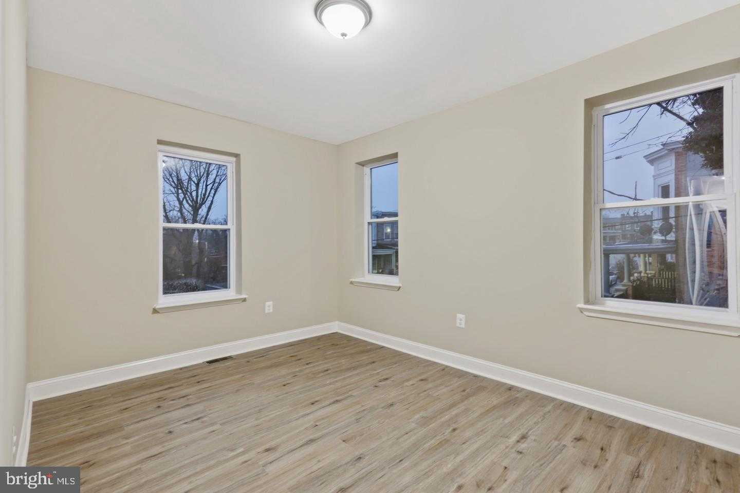 2100 N Smallwood St photo 15