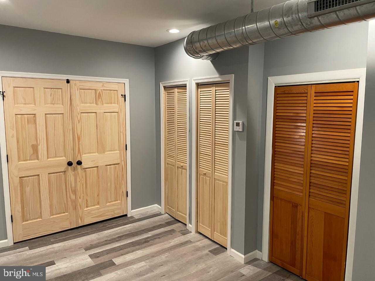 2615 E Allegheny Ave photo 19