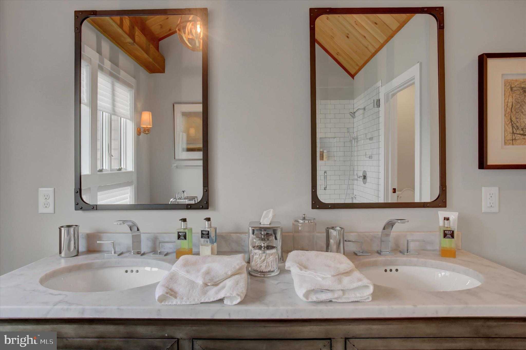 6573 Irvine Dr photo 70