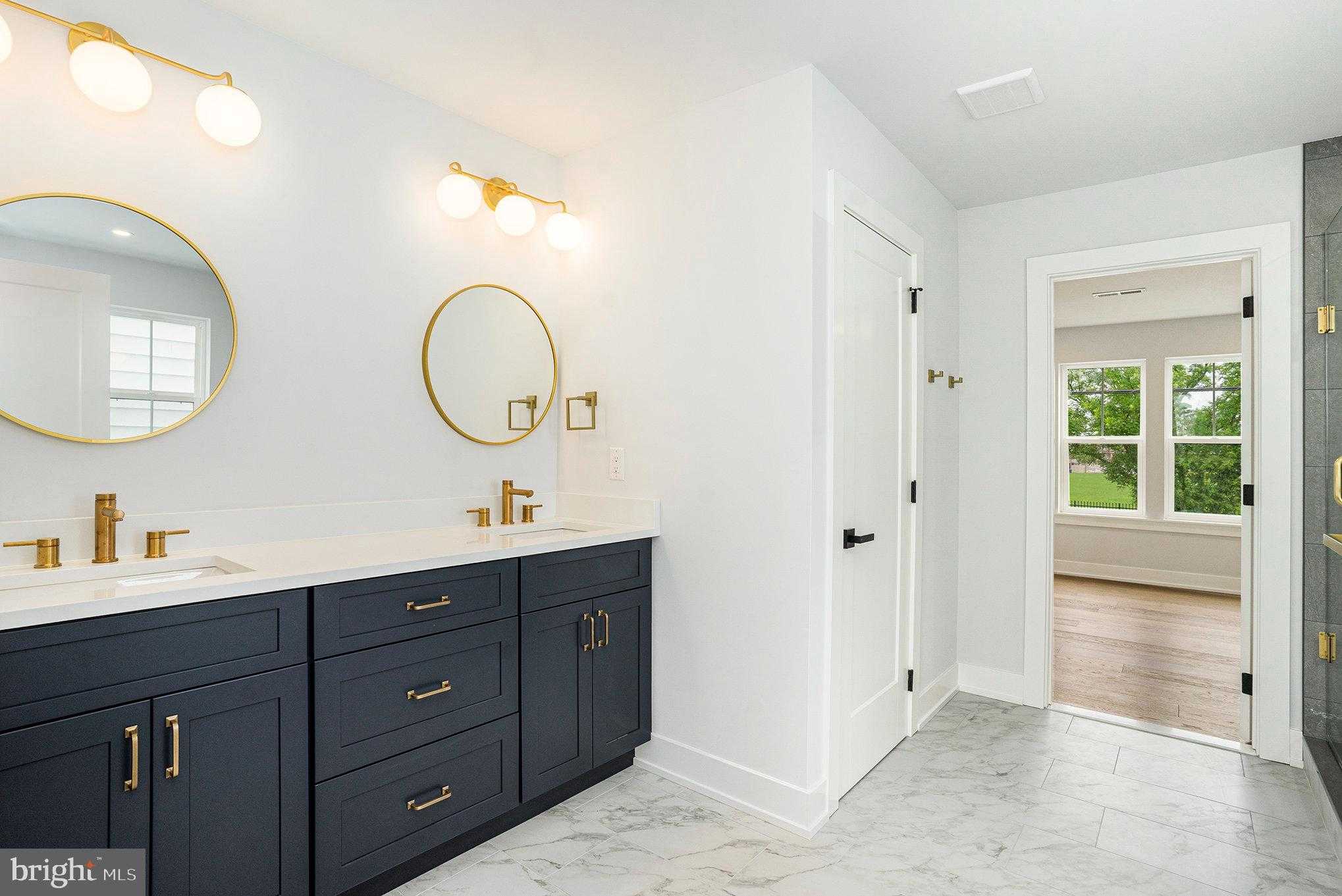 Woodbrook Ln photo 25