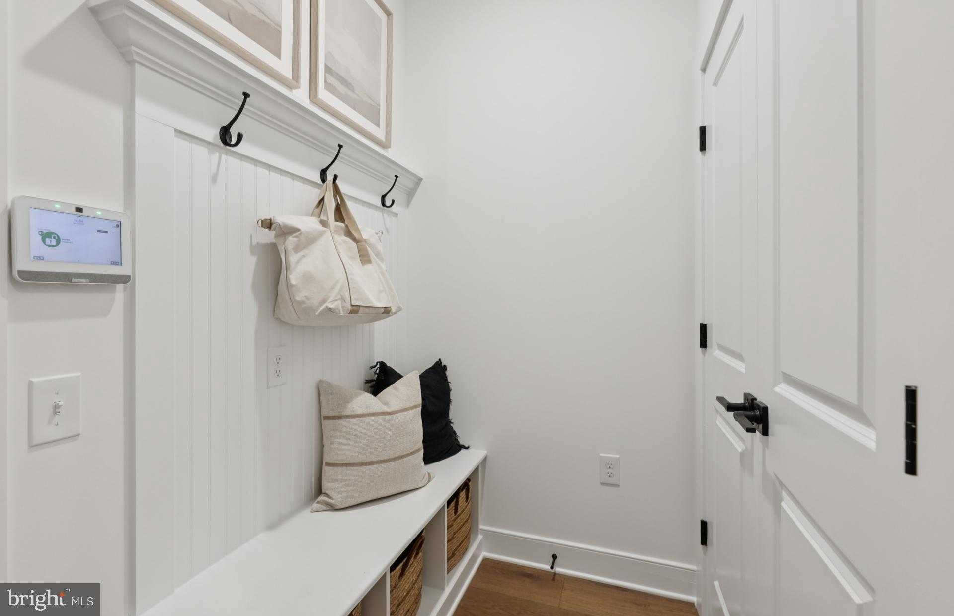 5915 Sunstone Ln photo 23