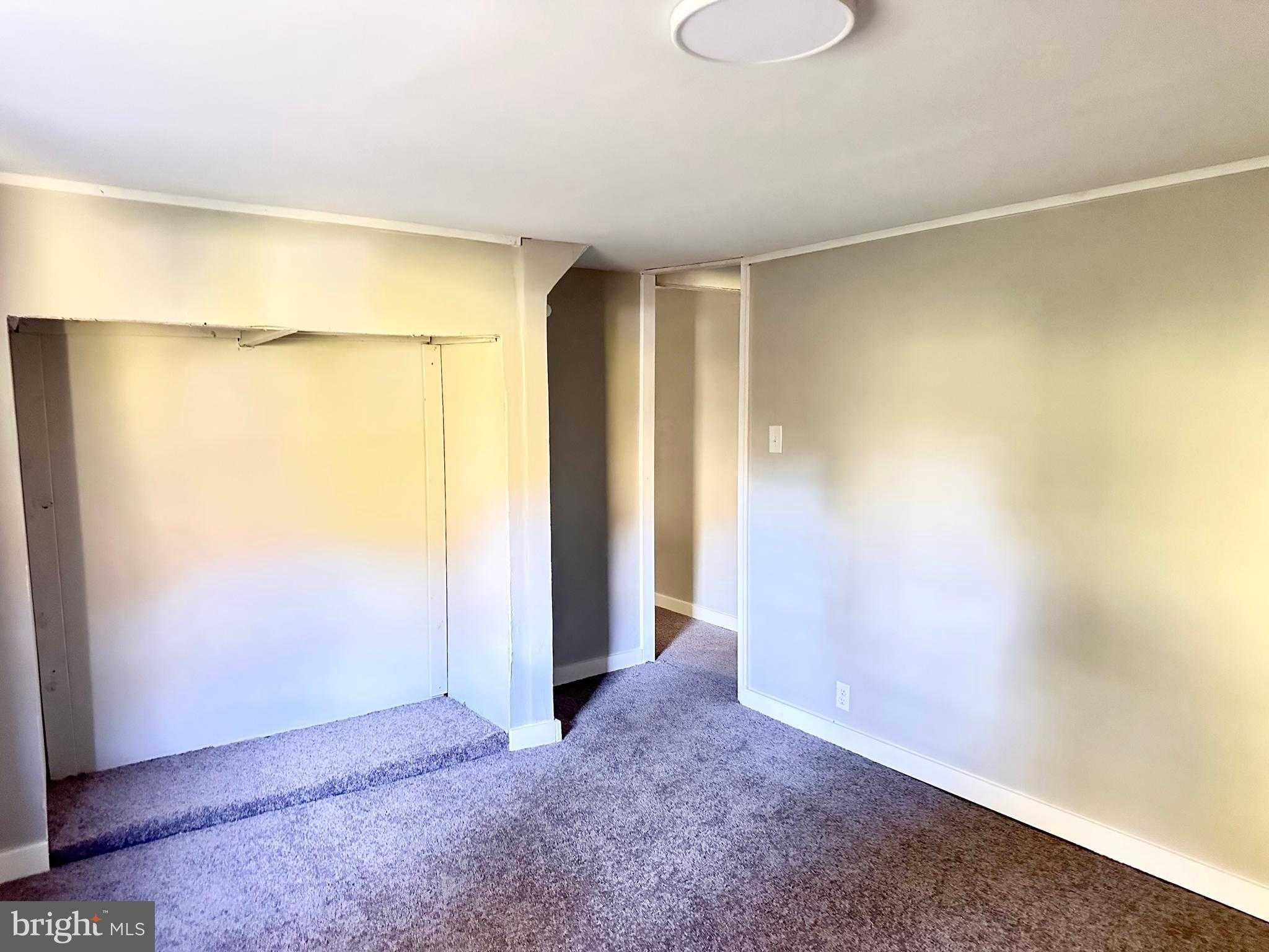 152 Hawsbrick St photo 25