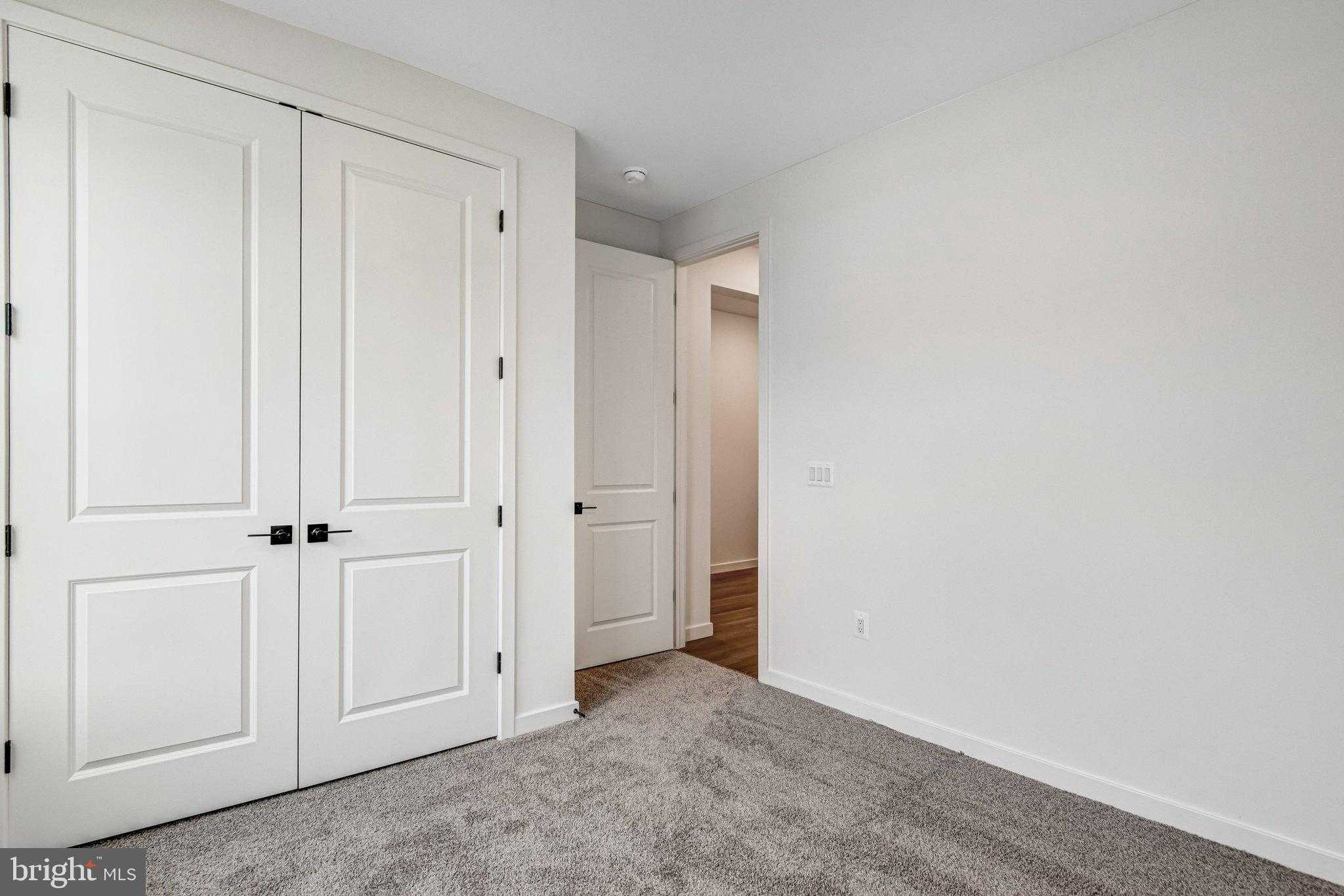 2067 Springvale Dr # L98 photo 9