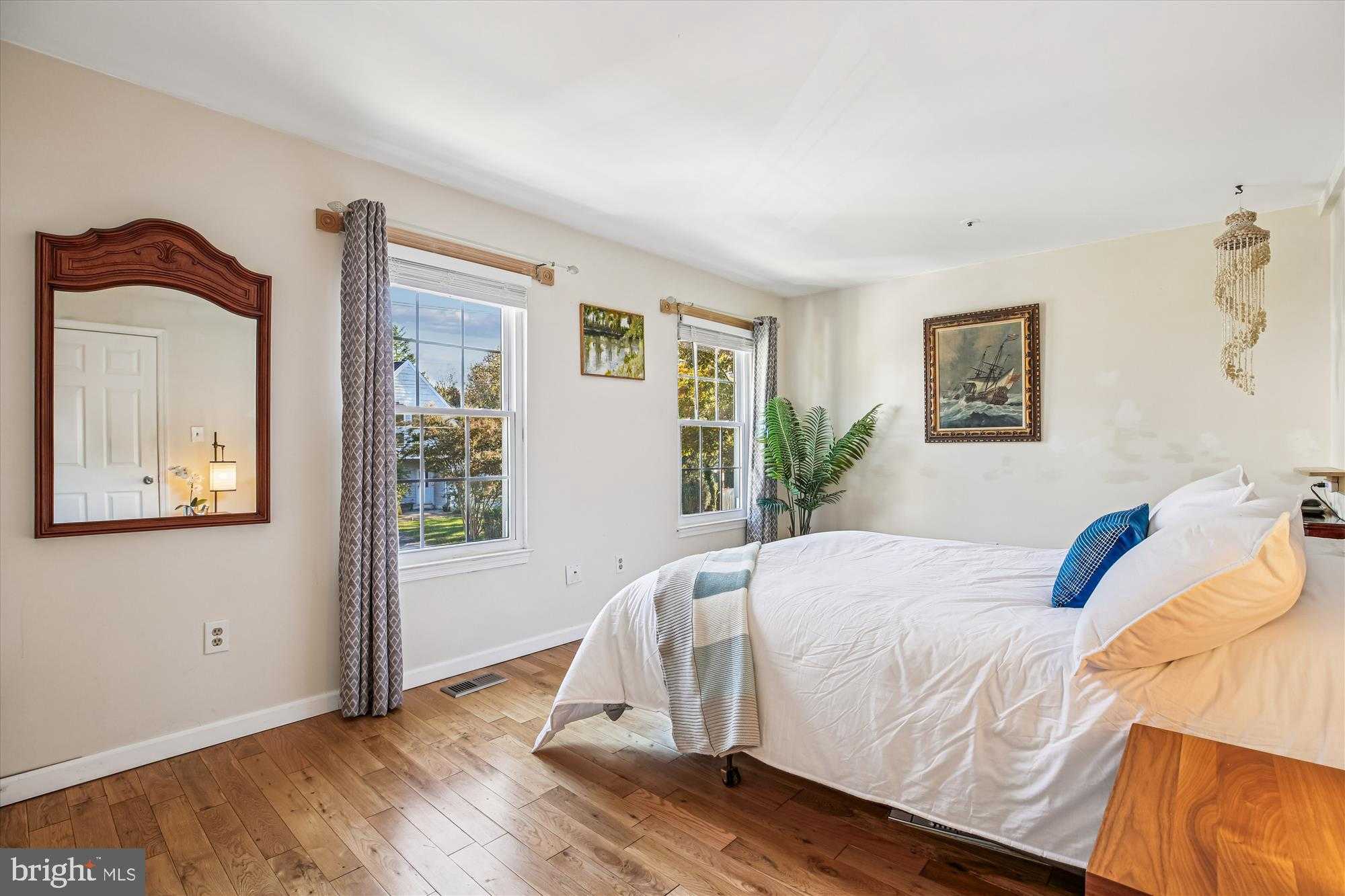 30 Spring St photo 18