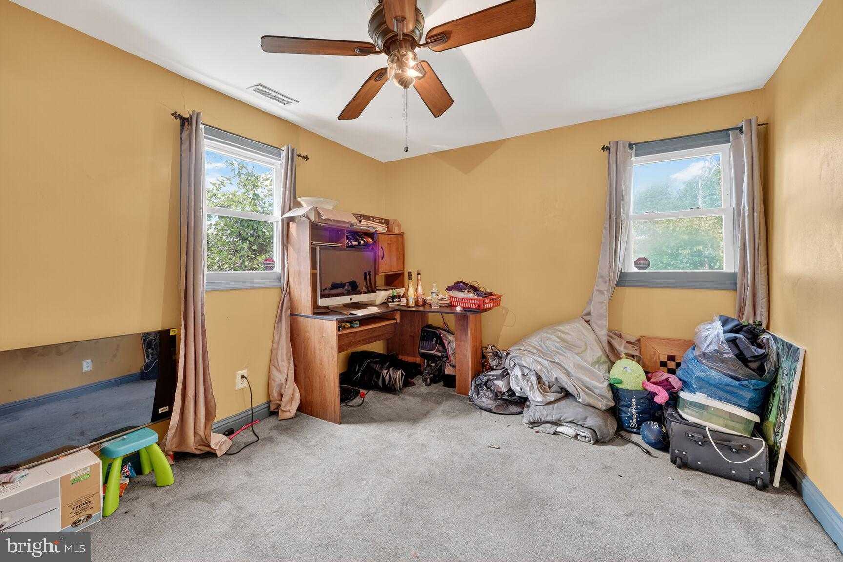 1001 Iago Ave photo 9