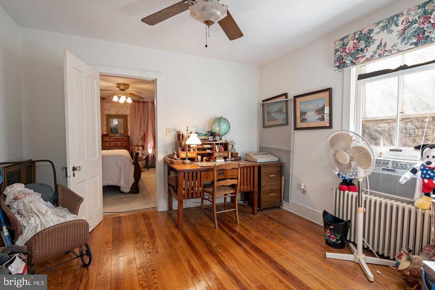 109 Mill St photo 20