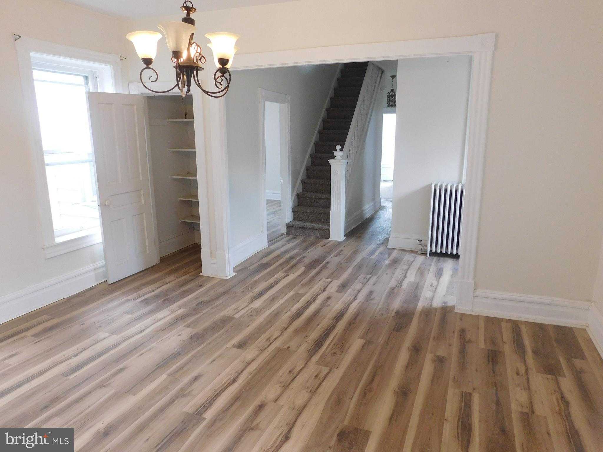 247 E 3rd St photo 14