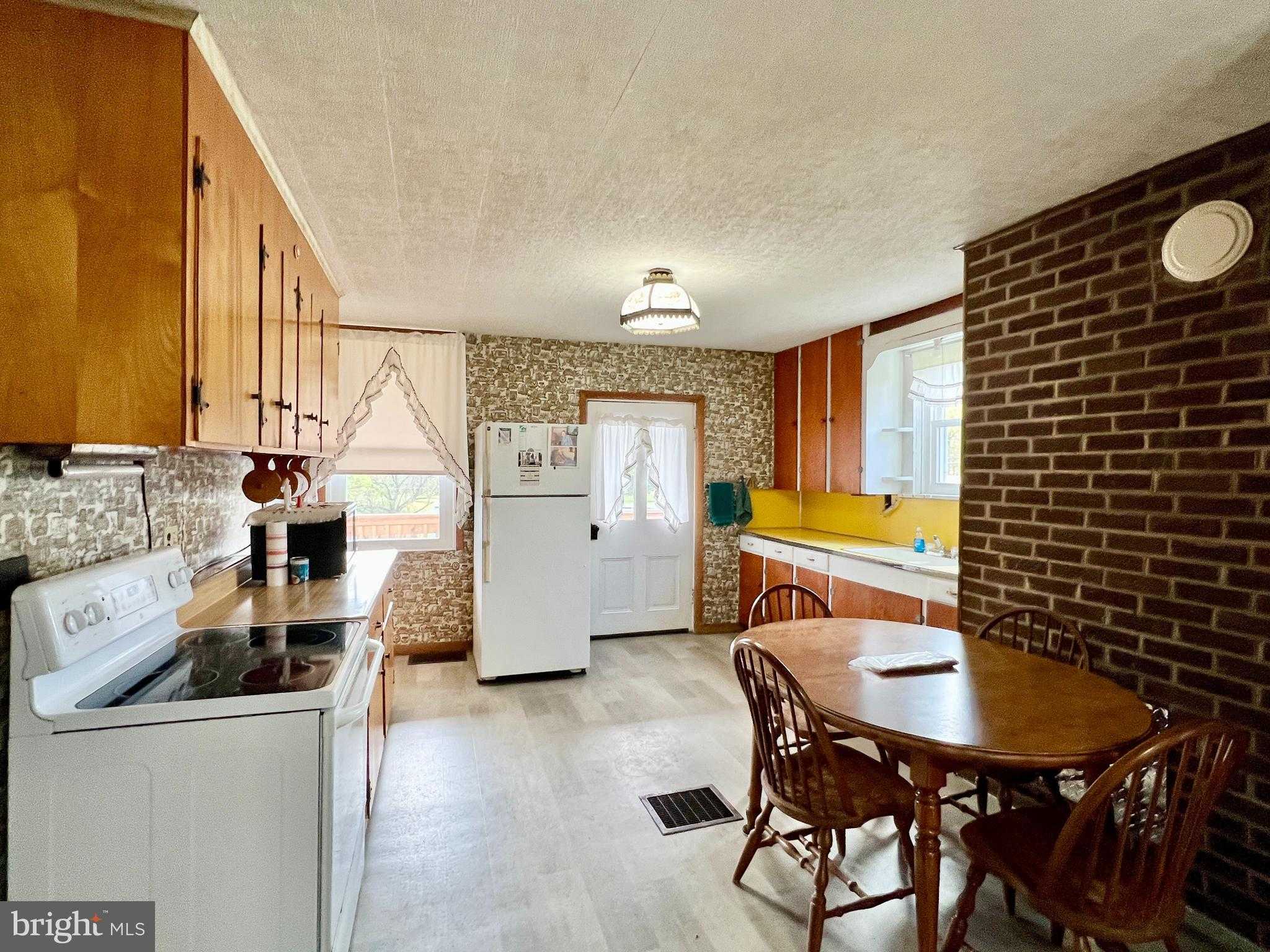 738 W Tannery Rd photo 19